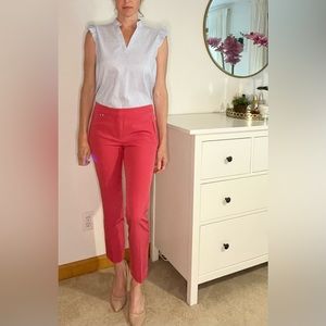 Super cute pink, cropped pants. Size 4. Adrianna Papell. New, never worn.